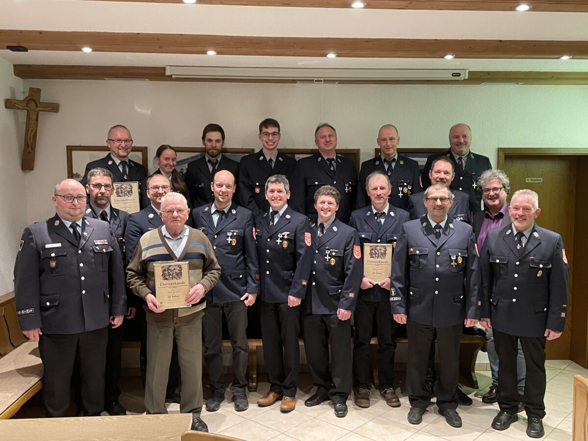 Feuerwehr Friedersreuth stolz auf 50 Jahre Bestehen