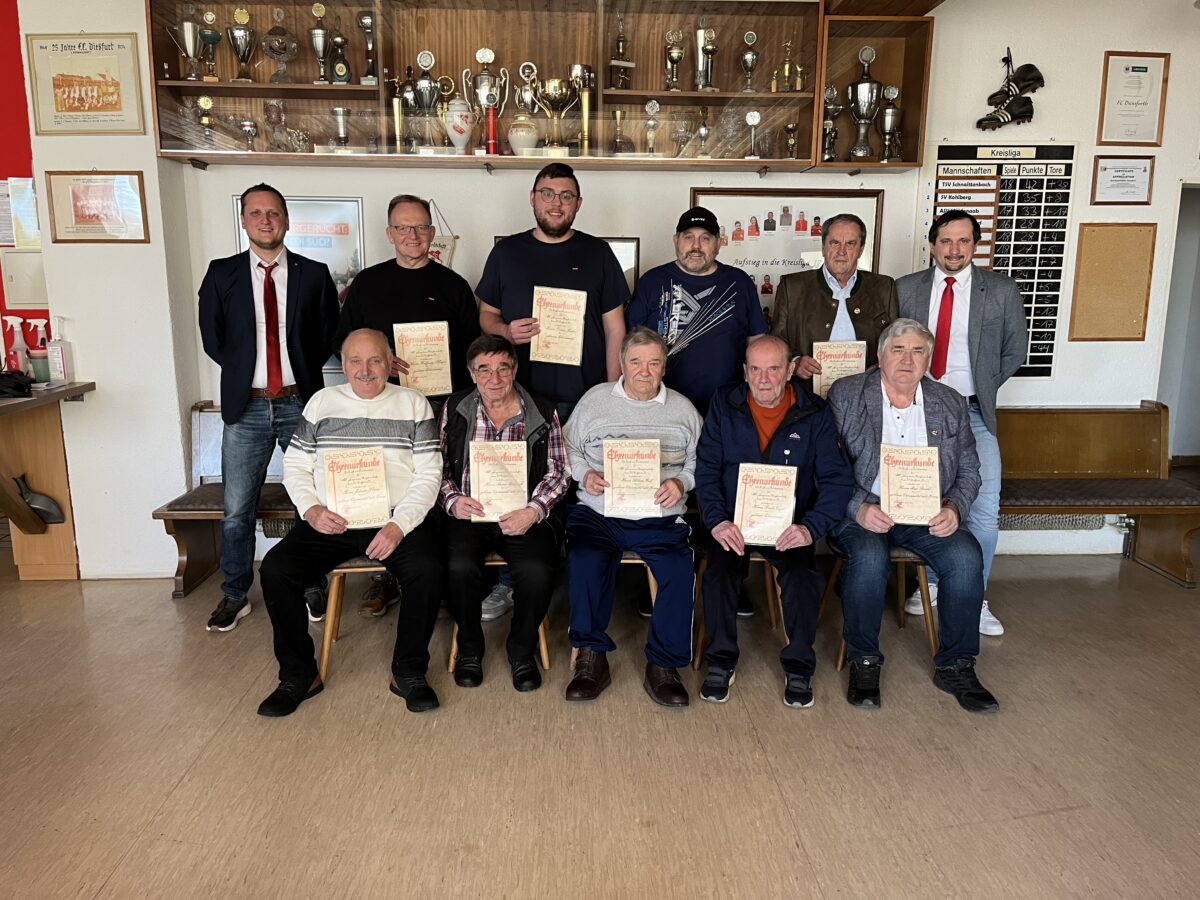 FC Dießfurt zeichnet verdiente Mitglieder für ihre Treue zum Verein aus