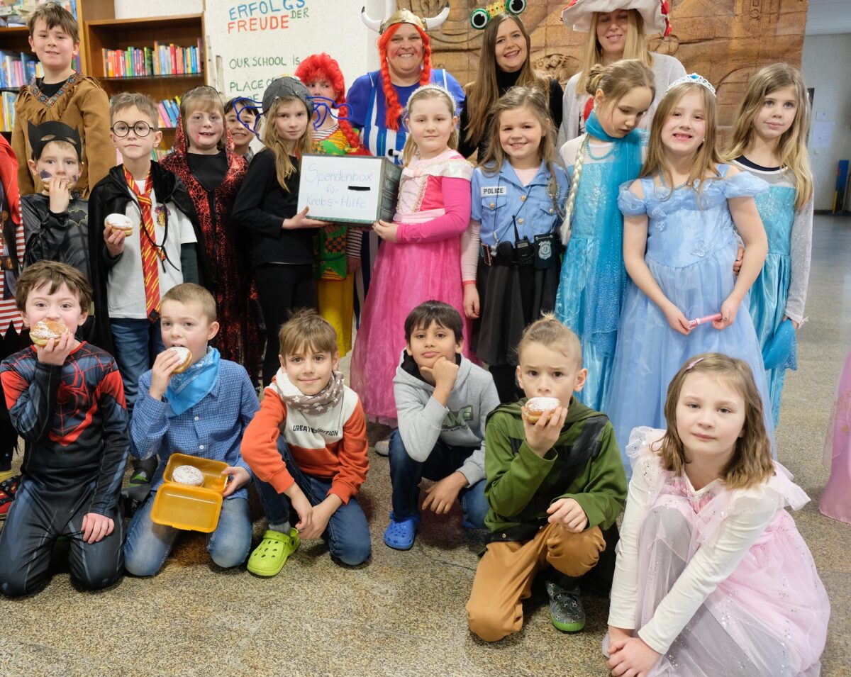 Faschingskrapfen-Verkauf sammelt über 700 Euro für Kinderkrebshilfe