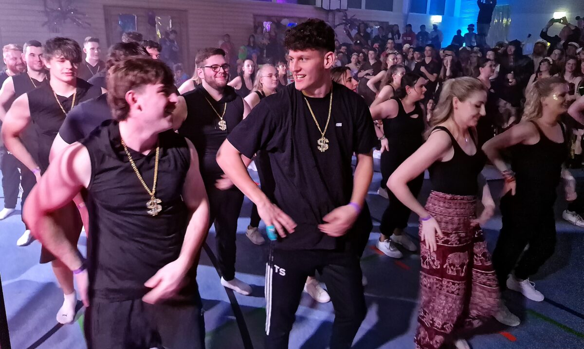 Rosenmontag: Luher Verein startet zu einer Weltreise