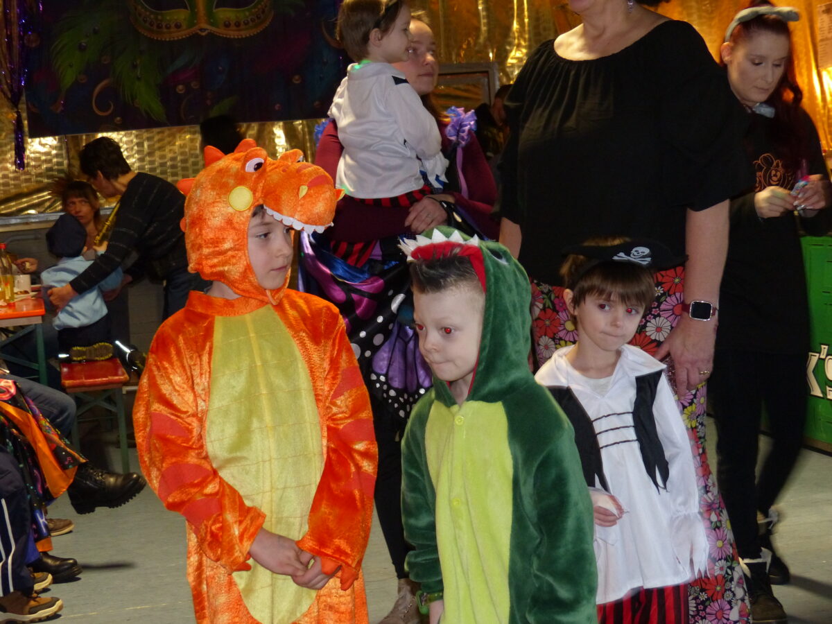 Kinderprinz zog die Tanzschuhe an