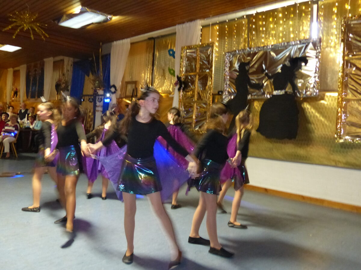 In Kohlberg kommen Senioren in Faschingsstimmung