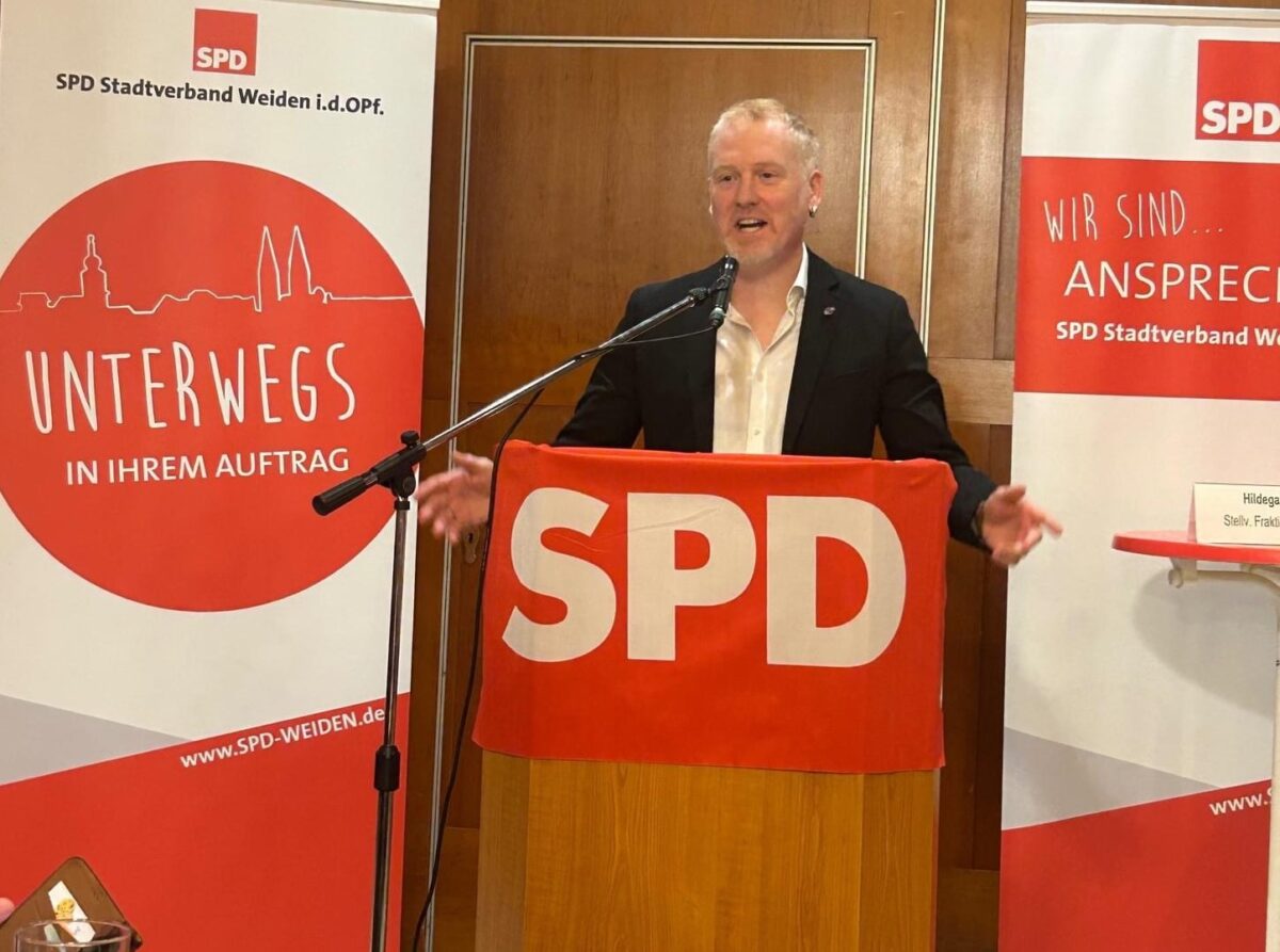 Kämpferische, aber auch nachdenkliche Genossen beim Politischen Aschermittwoch