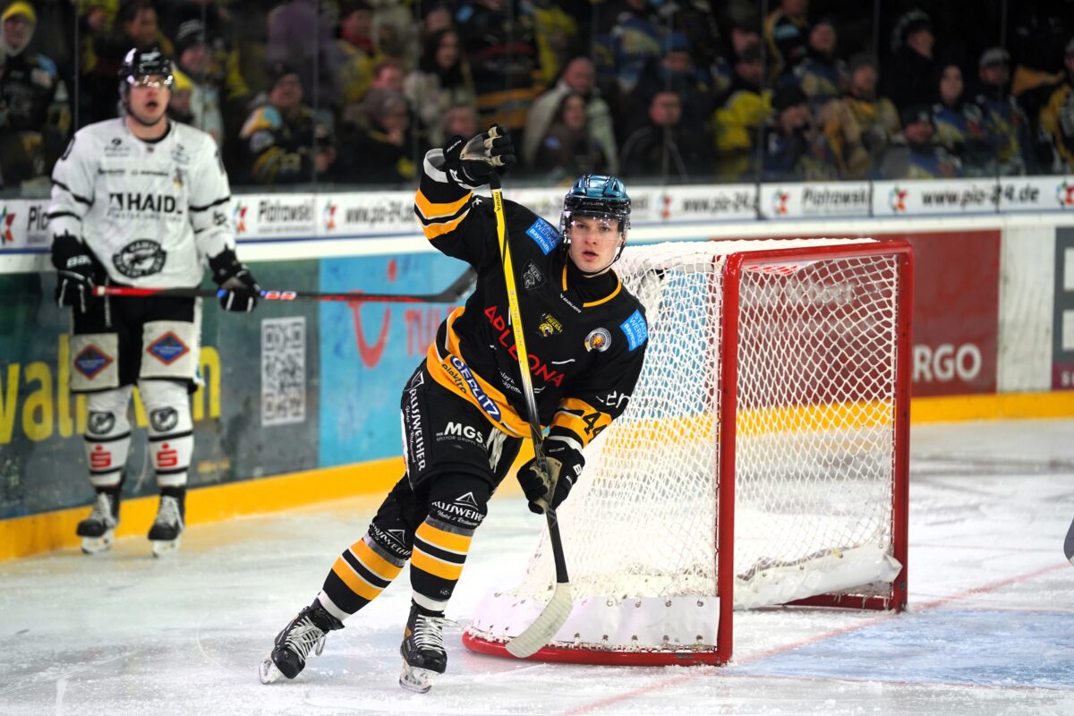 Blue Devils Weiden begrüßen einen Heimkehrer