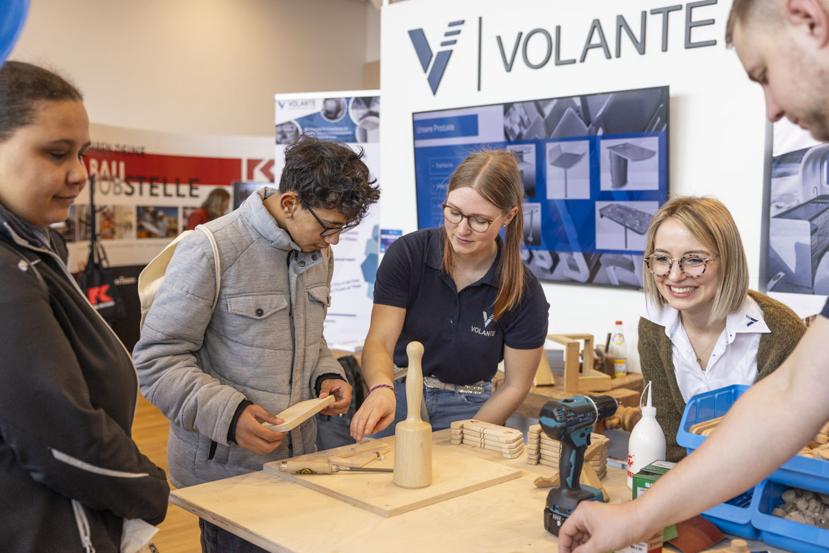 17. Ausbildungsmesse Nordoberpfalz begeistert mit gigantischer Jobvielfalt