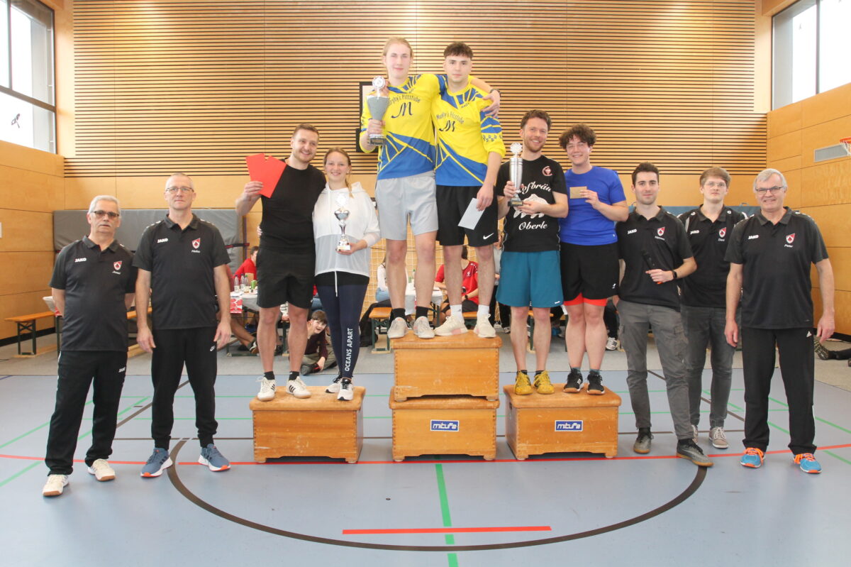 Flossenbürg: eine Gemeinde im Badmintonfieber