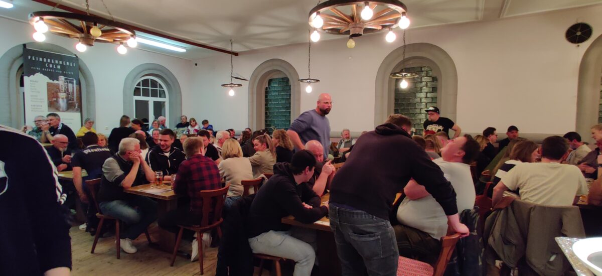 Genuss und Lebensfreude beim Schinkenfest der Kulm-Kicker