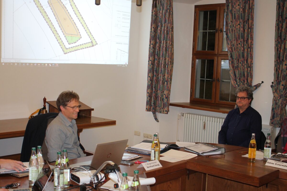 Pressath investiert in Spielplätze und Solarenergie