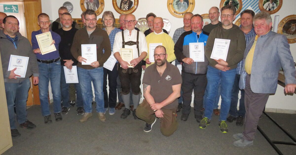 Feuerschützen Windischeschenbach haben jetzt  drei neue Ehrenschützenmeister