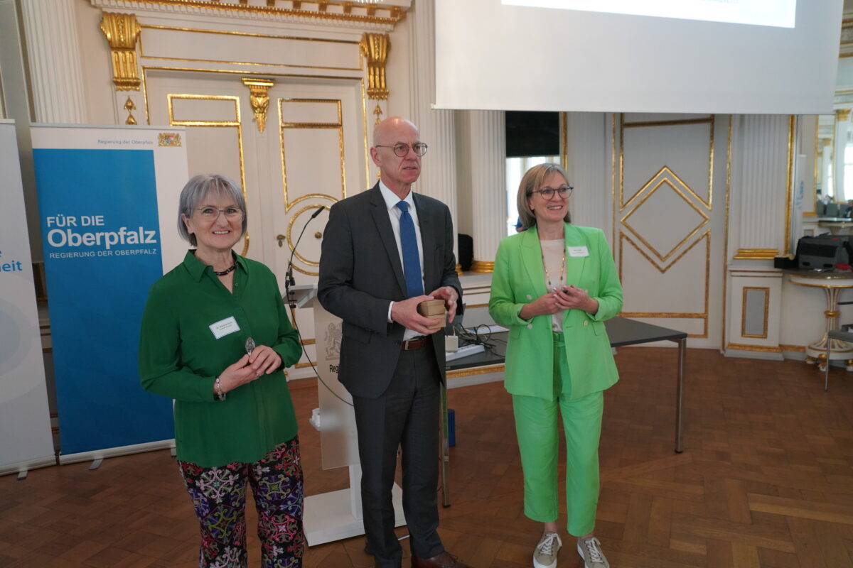 „Gesundes Altern in der Oberpfalz“ feiert im  Spiegelsaal