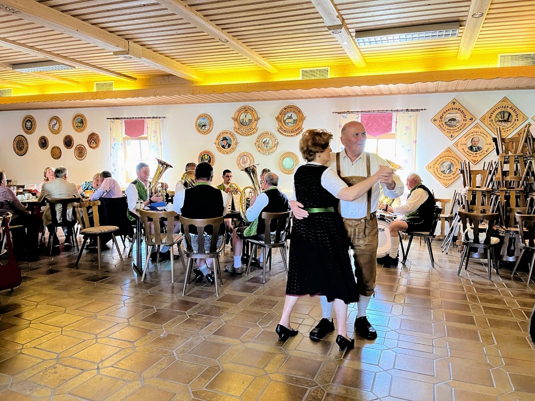 80 Jahre Karl Herrmann: Ein Leben für Forschung und Natur