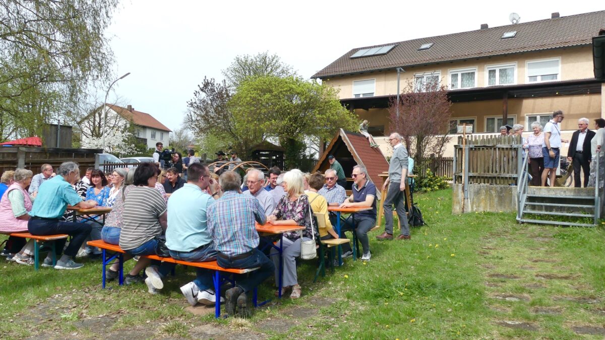 Braunkohlemuseum Steinberg feiert Wiedereröffnung bei bestem Wetter
