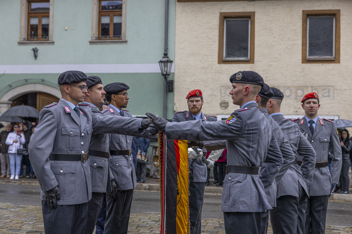 DFG-VK gegen Wiedereinführung von Dienstpflicht