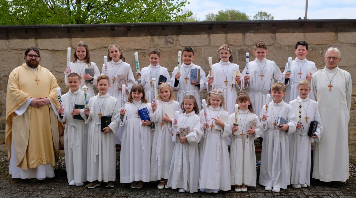 Erstkommunion in Eschenbach bei strahlendem Wetter