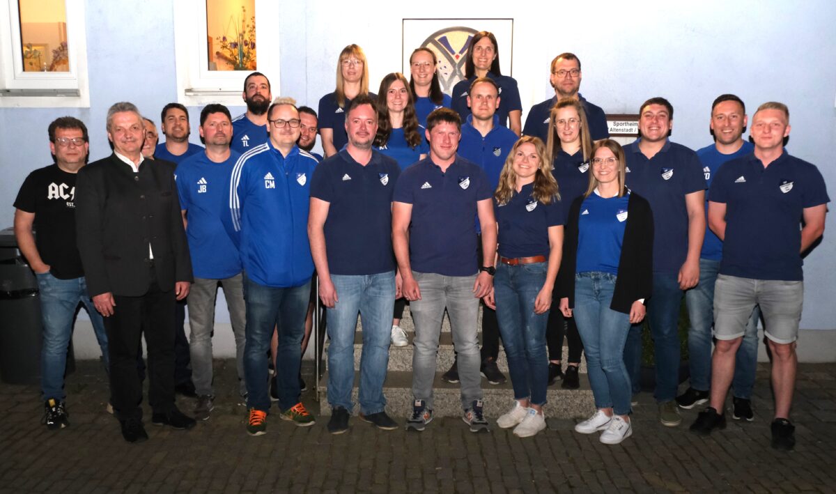 SV Altenstadt/Voh.: "kompakt und mit viel Zusammenhalt dastehen"
