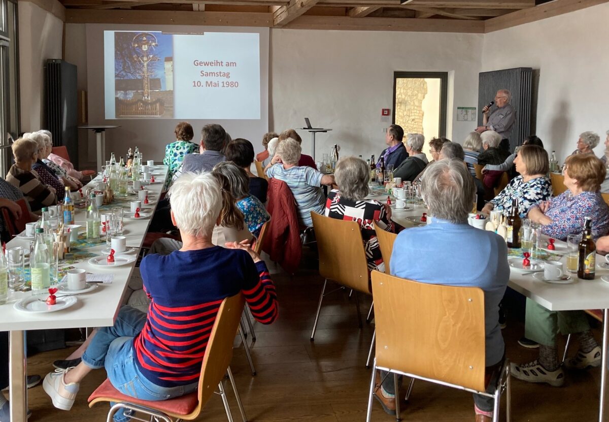 Seniorennachmittag in Parkstein mit historischem Vortrag