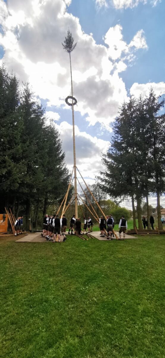 Pressather Maibaumfest verspricht zwei Tage voller Spaß