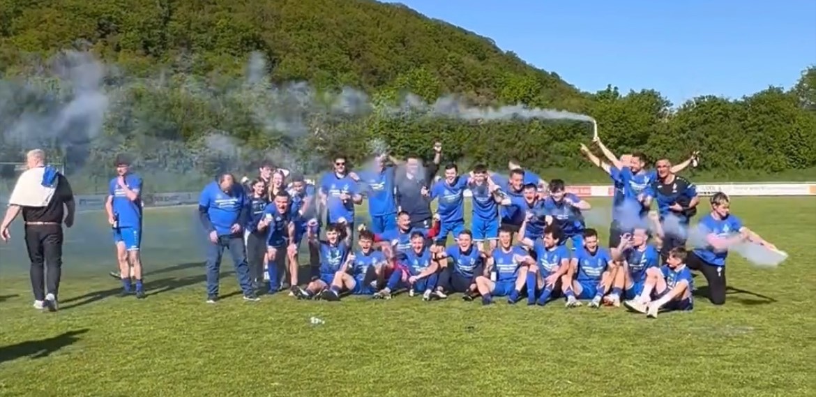 Wir präsentieren den nächsten Meister der Stadt, die SpVgg SV Weiden