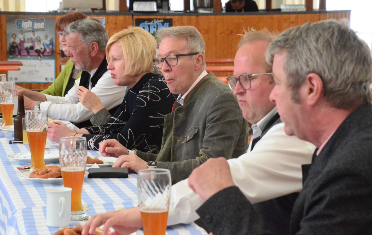 Schausteller und Stadt Weiden ziehen Frühlingsfest-Zwischenbilanz