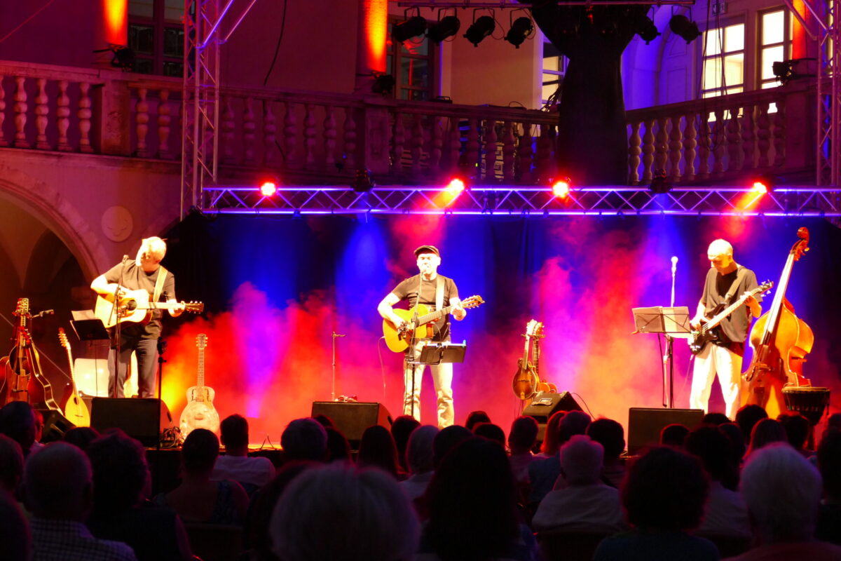 Trio Salato sorgt für italienisches Flair in Speichersdorf