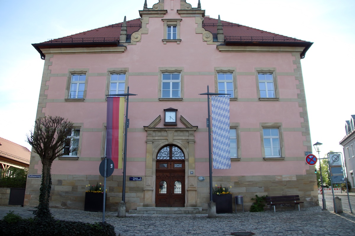 GeHiH: Starke Gemeinschaft für Hilfsbedürftige