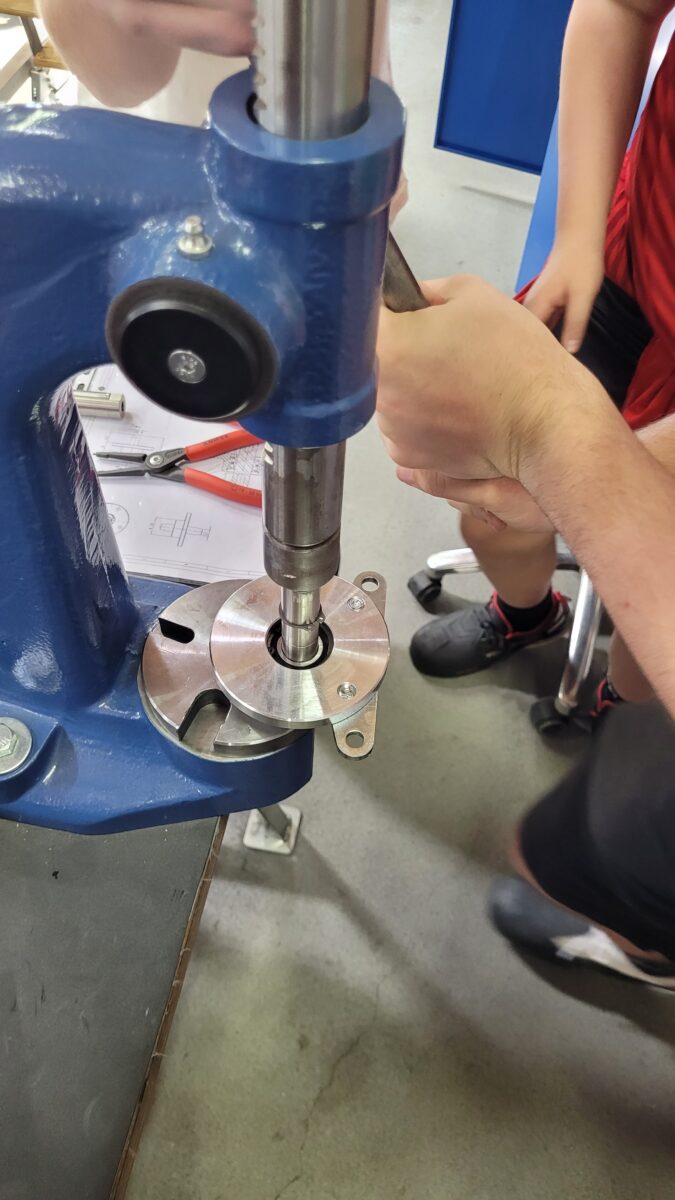 Eschenbacher Wirtschaftsschüler erleben berufliche Orientierung vor Ort