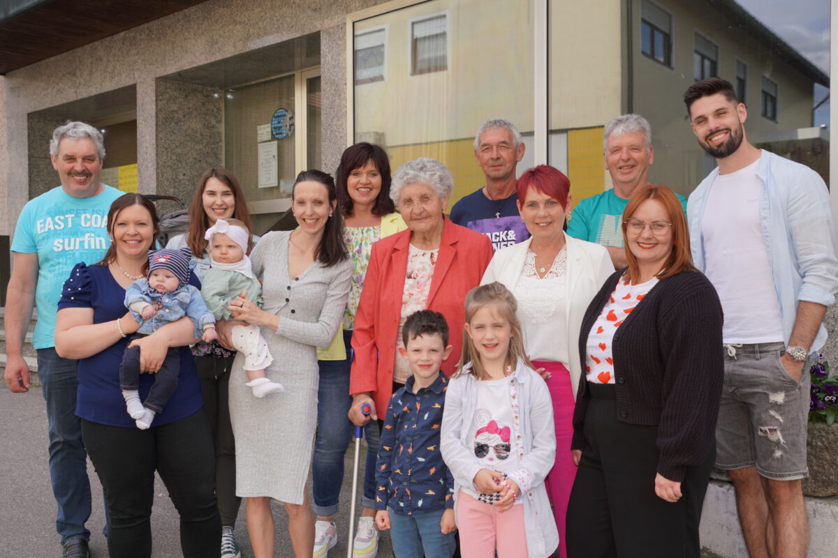 Katharina Reil feiert 90. Geburtstag