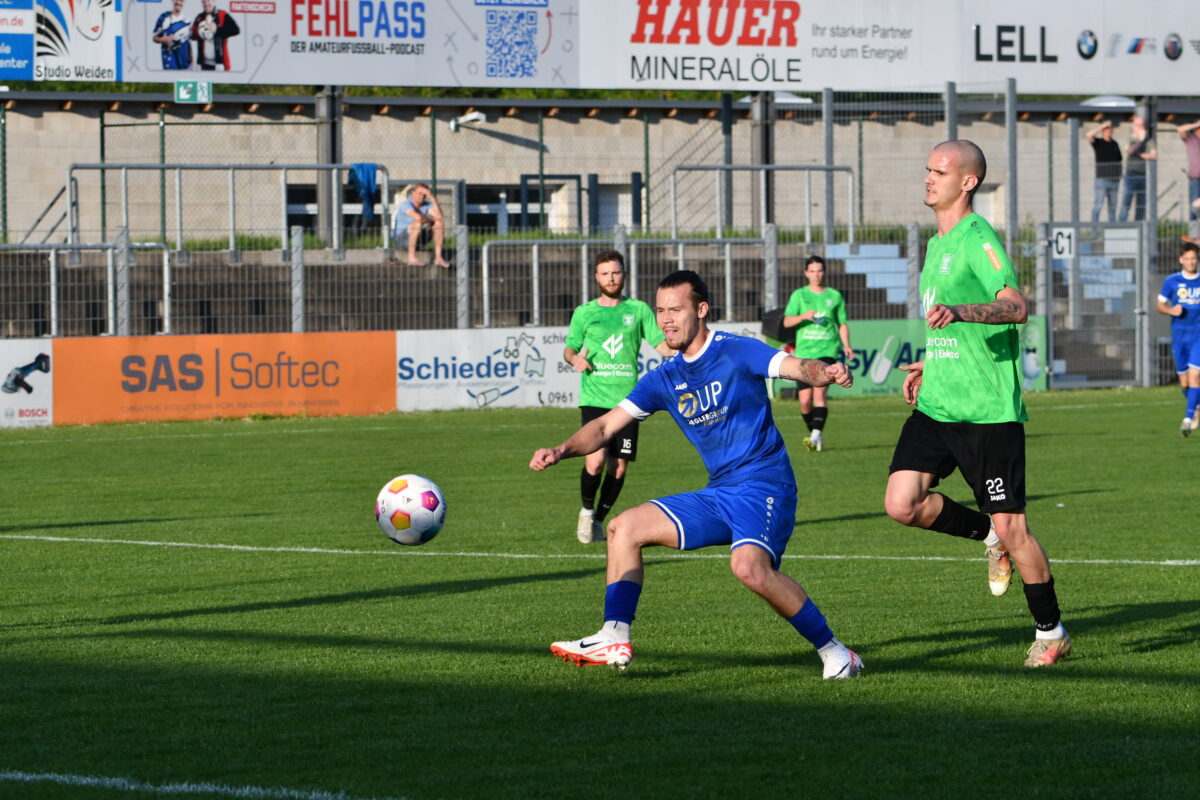 Respekt an ungeschlagene SpVgg SV Weiden: Serie hält an