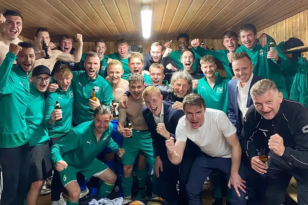 FC Weiden Ost ist Bezirksliga-Vizemeister und spielt um den Aufstieg in die Landesliga