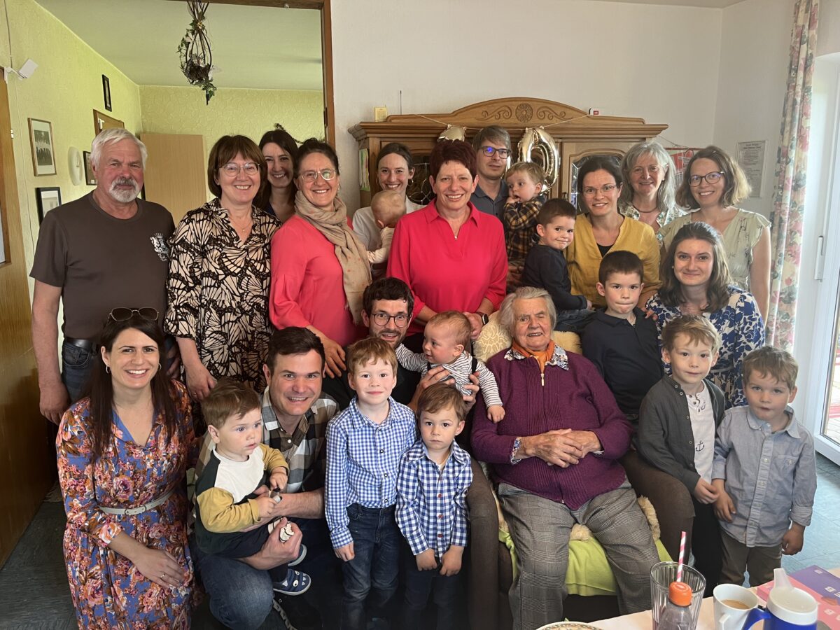 Leben in Hingabe: Maria Deml feiert 100. Geburtstag