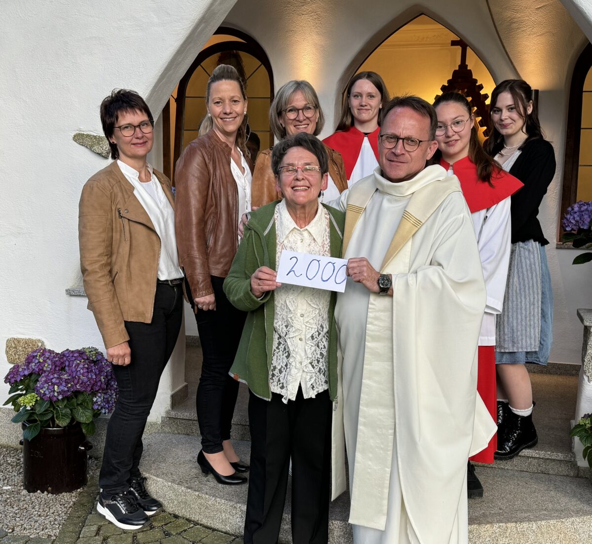 2.000 Euro für Ministranten von St. Christopherus Kapelle