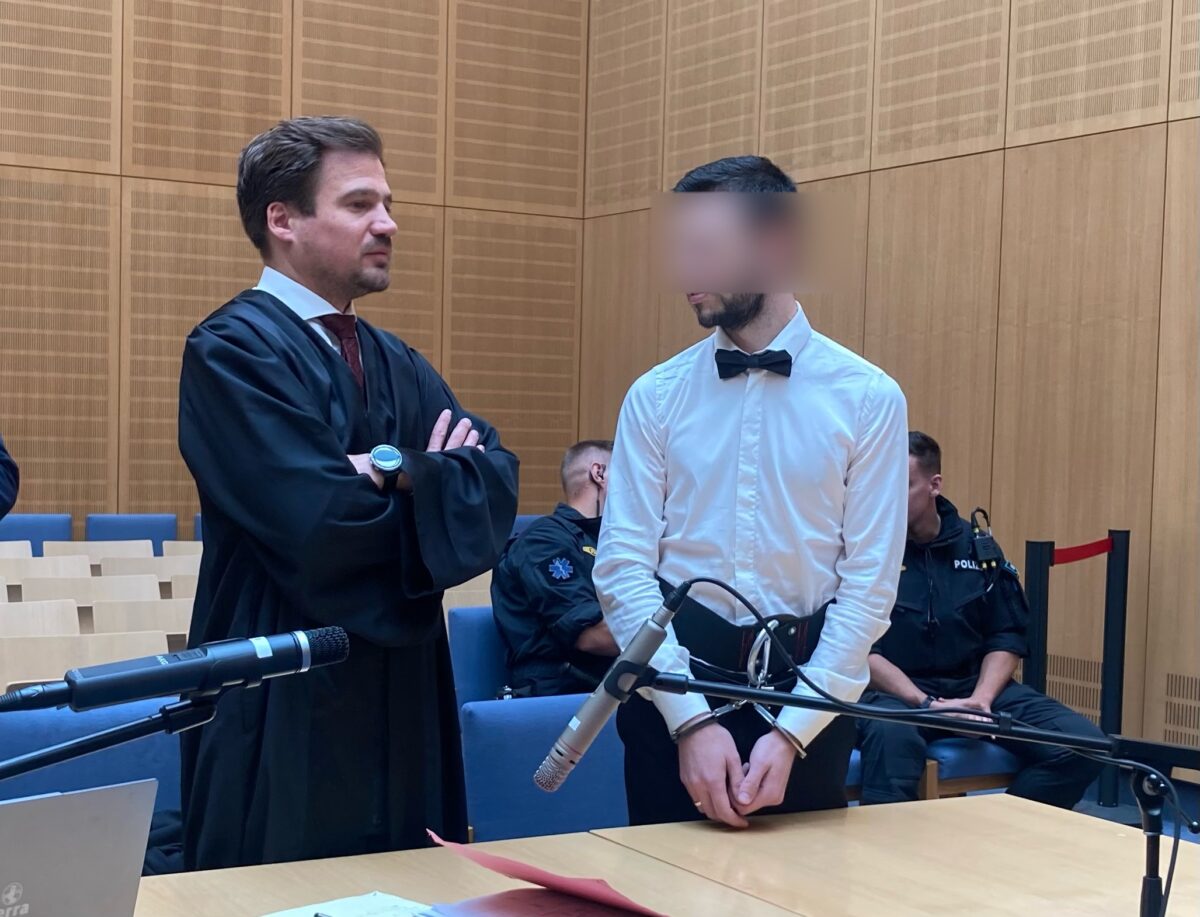 Mit Fliege und Hemd zum Urteil: Sieben Jahre Haft für Regensburger Kokain-Händler