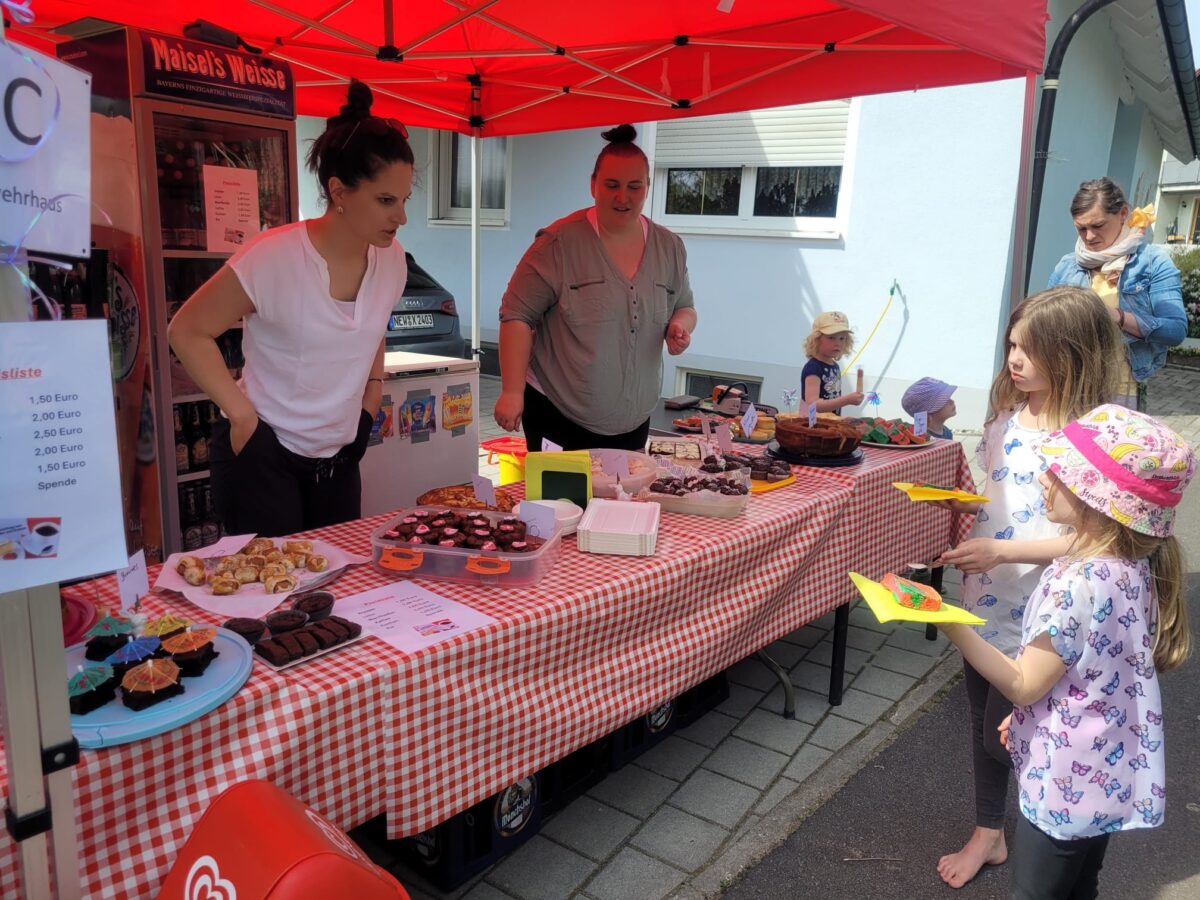 Elternbeirat vom "Haus der kleinen Füße" lud zum Spielplatzfest ein
