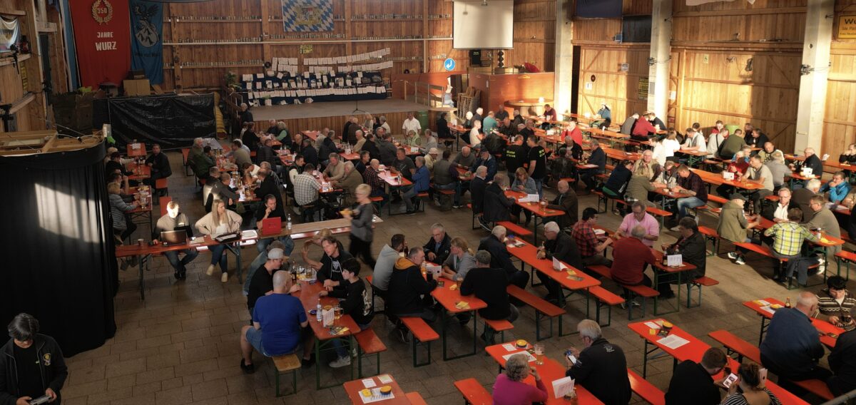 Steigerung der Besucher beim großen Preisschafkopf in Wurz