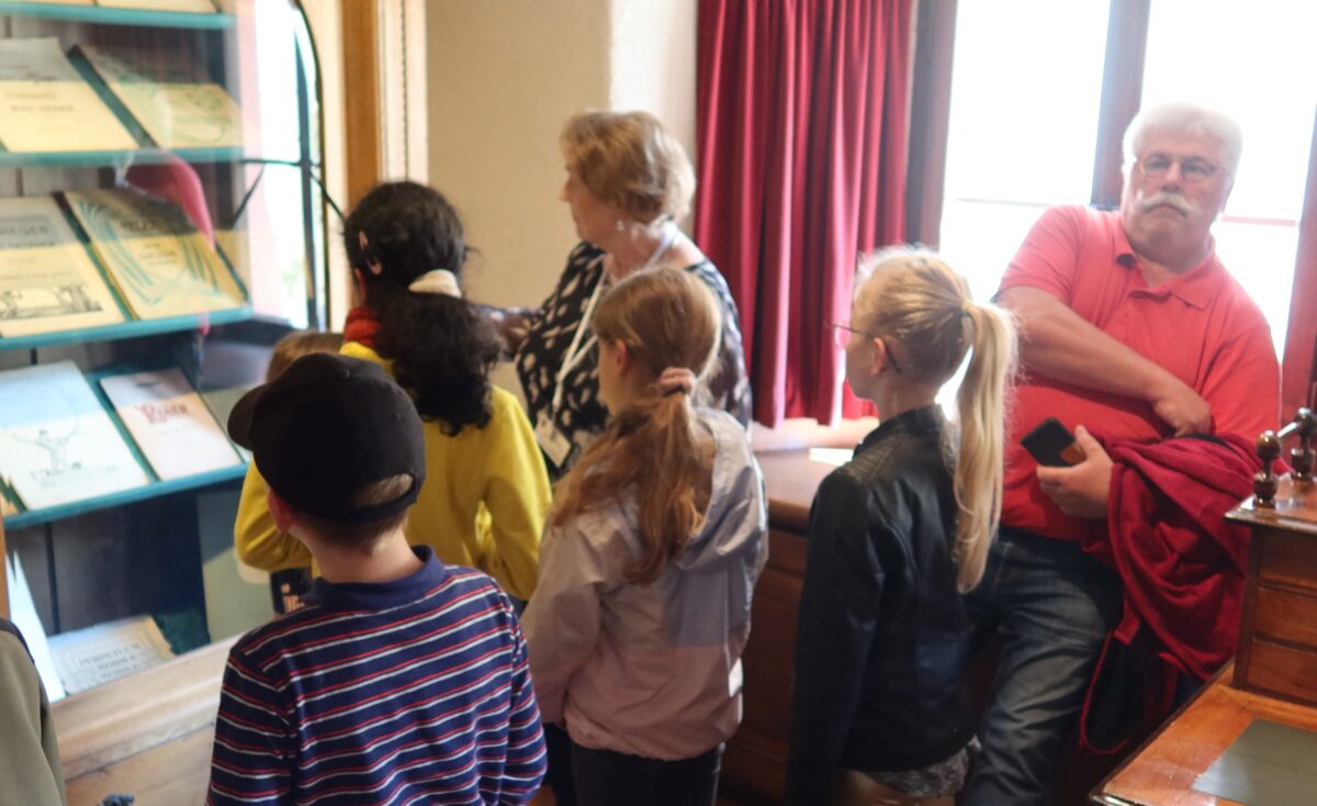 Kinder erleben am Internationalen Museumstag Kindheit und Jugend von Max Reger