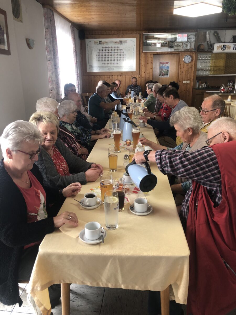 Muttertags- und Vatertagsfeier des VdK Mantel