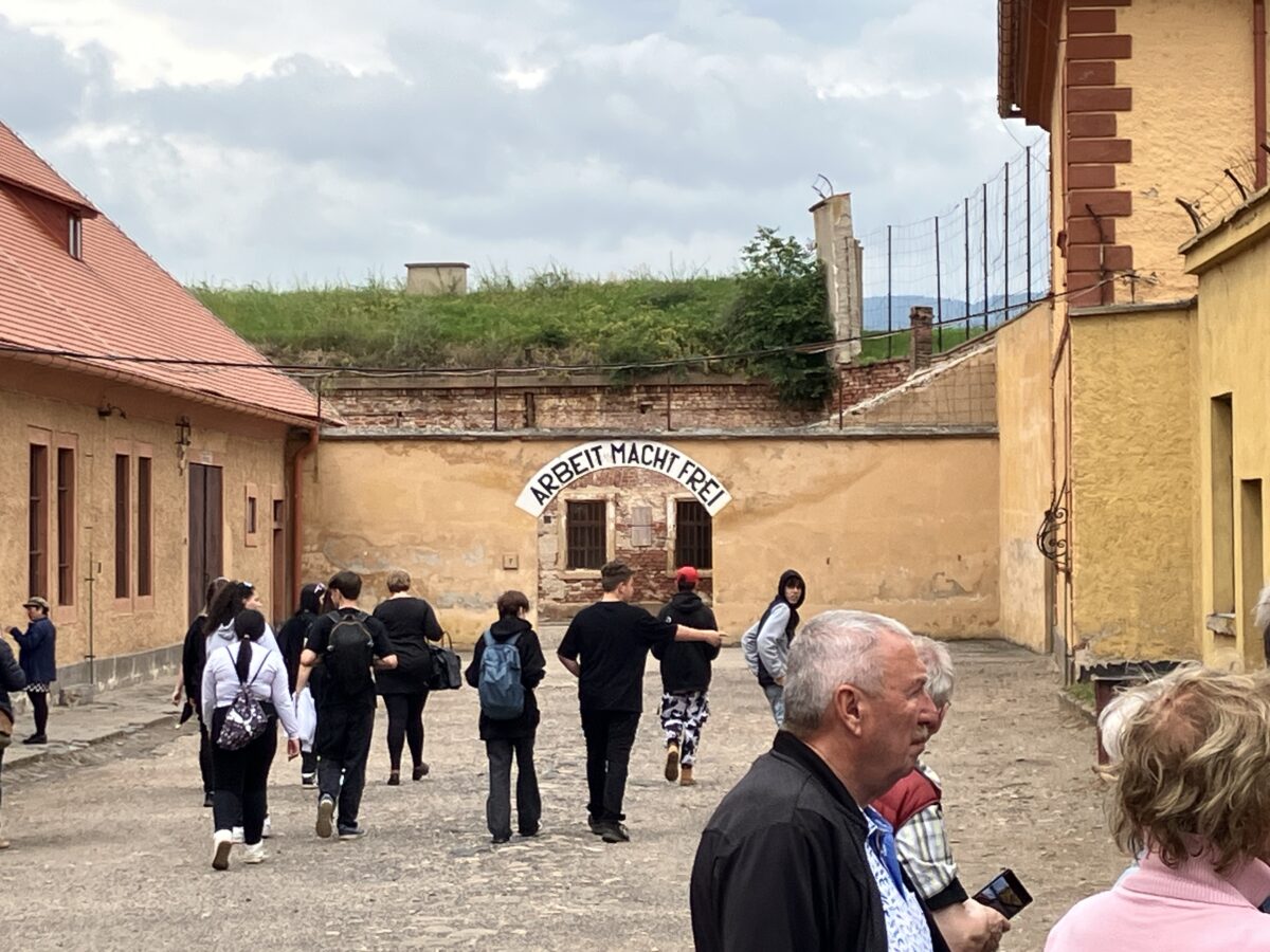 SPD besucht das Ghetto Theresienstadt