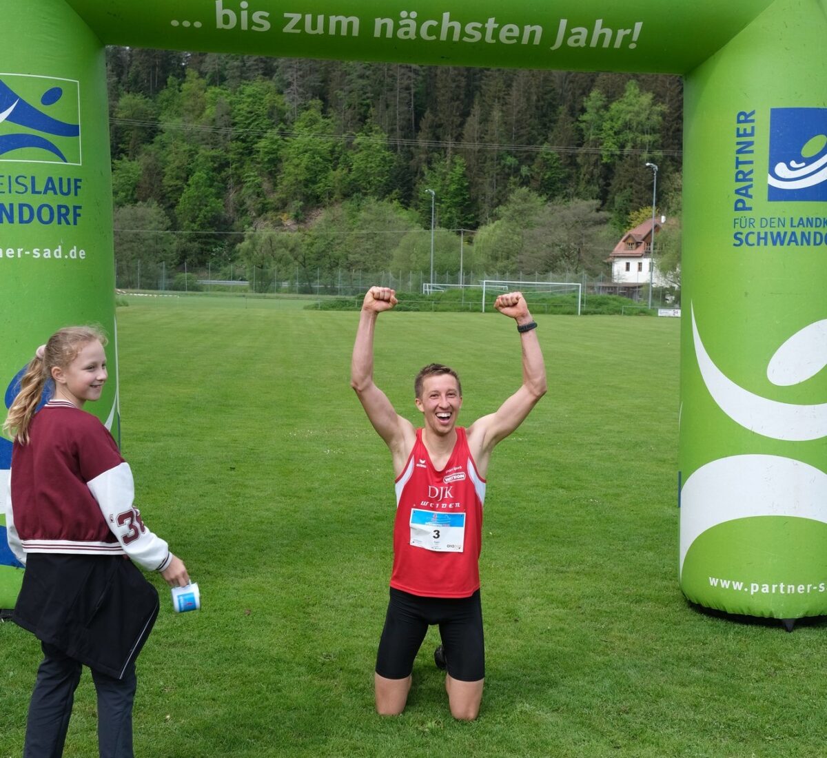 Läuferinnen und Läufer aus Weiden und Umgebung in prächtiger Form