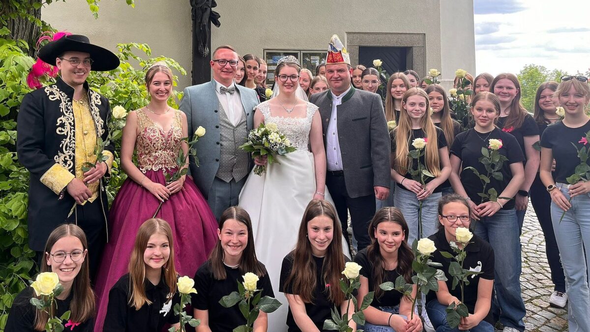 Doppeltes Eheglück beim Neustädter Faschingsverein
