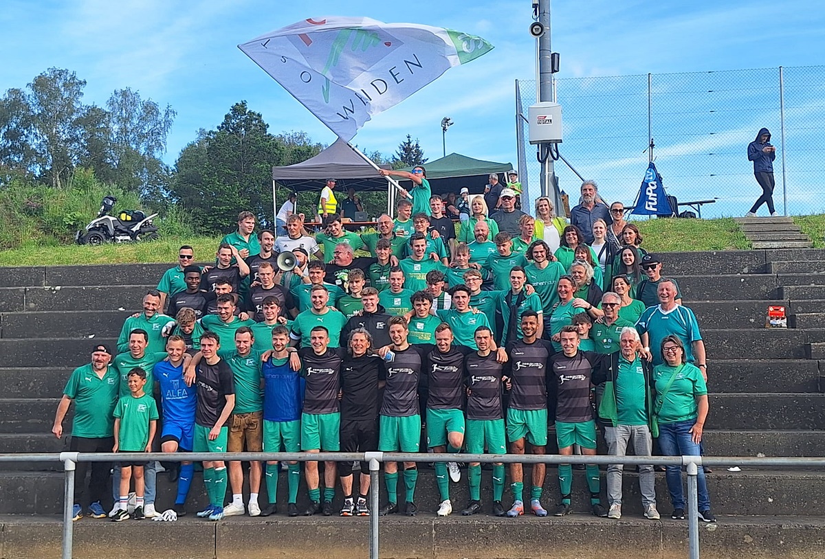 Landesliga-Relegation: FC Weiden-Ost schussert sich in letzter Minute in die nächste Runde