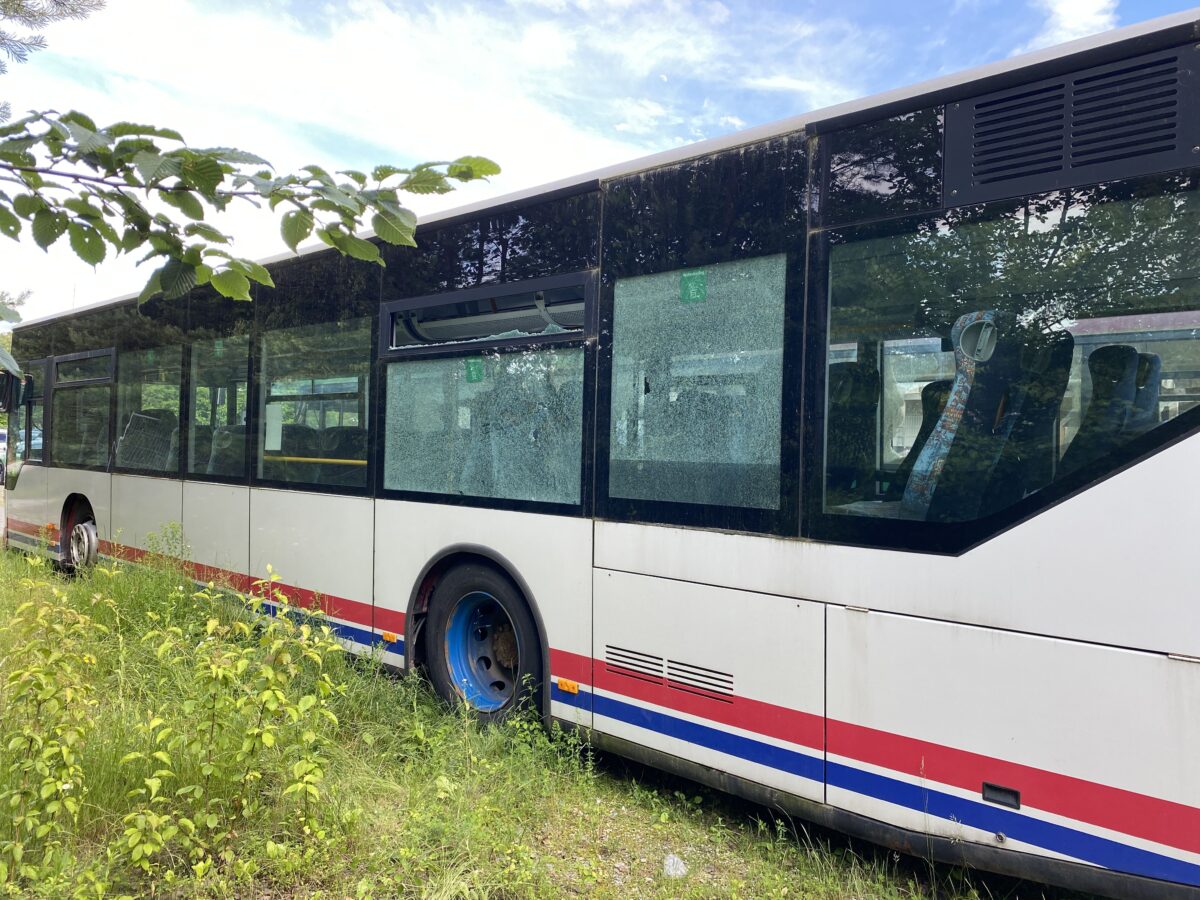 Reisebus ist erneut Ziel von Vandalen