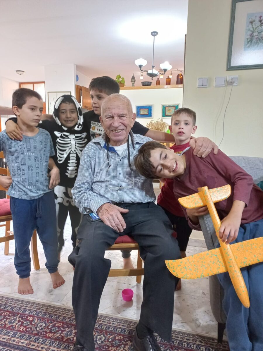 Juden verstecken 1942 Dokumente in Weiden - Nachfahren gefunden