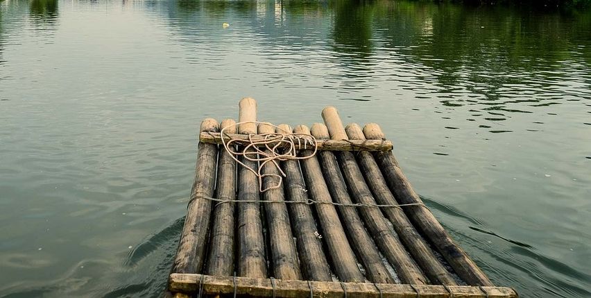 Schnell anmelden zum Floßbautag!