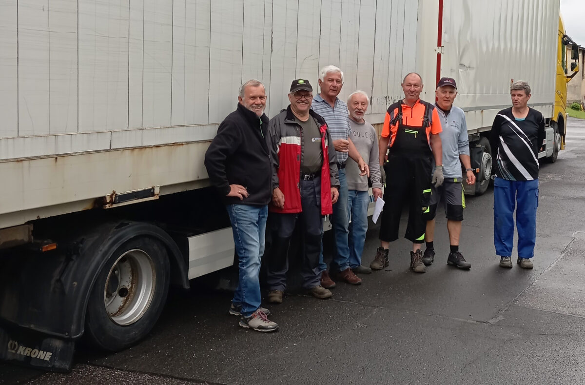 Vollbestückter LKW für Bulgarien