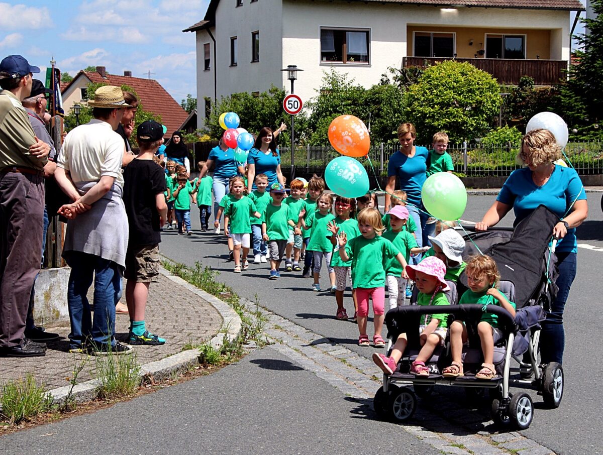50 Jahre KiTa „Zum heiligen Martin“: Ein Dorf feiert
