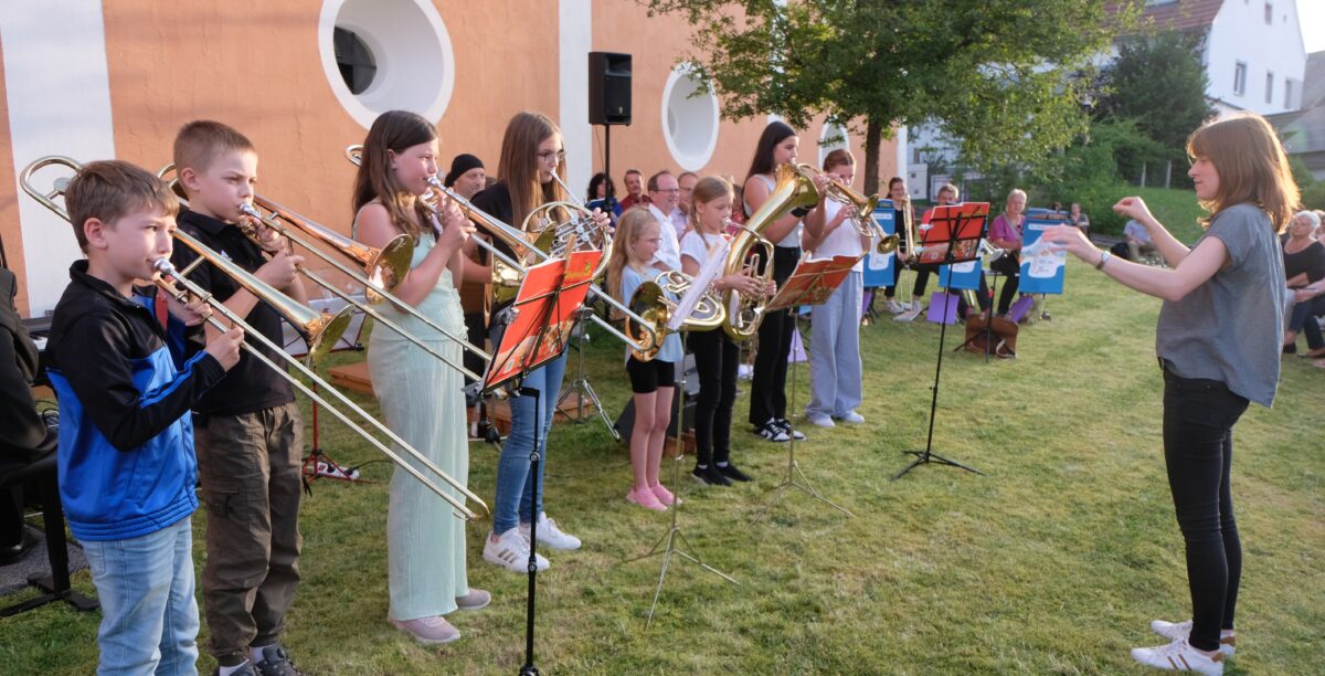Erfolgreiche Jungbläserausbildung beim Flosser Posaunenchor