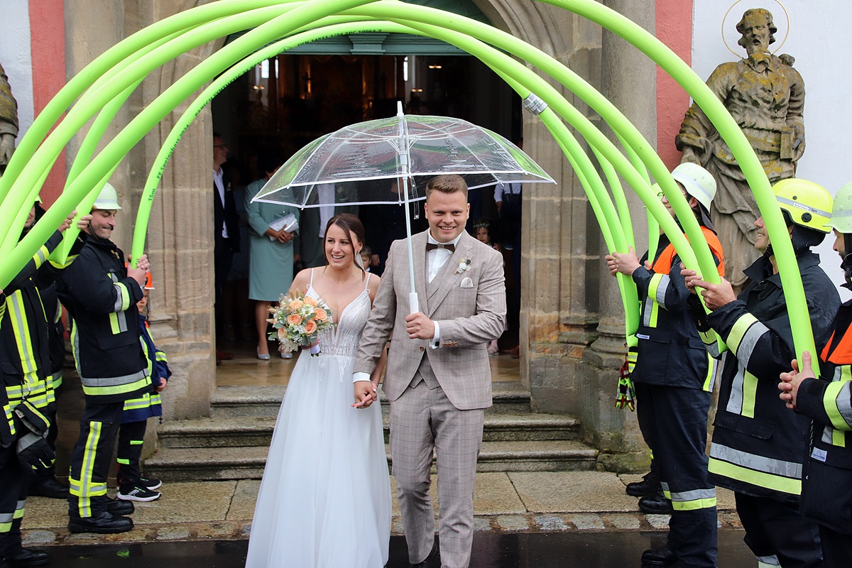 Schönster Tag im Leben bei ungemütlichem Wetter