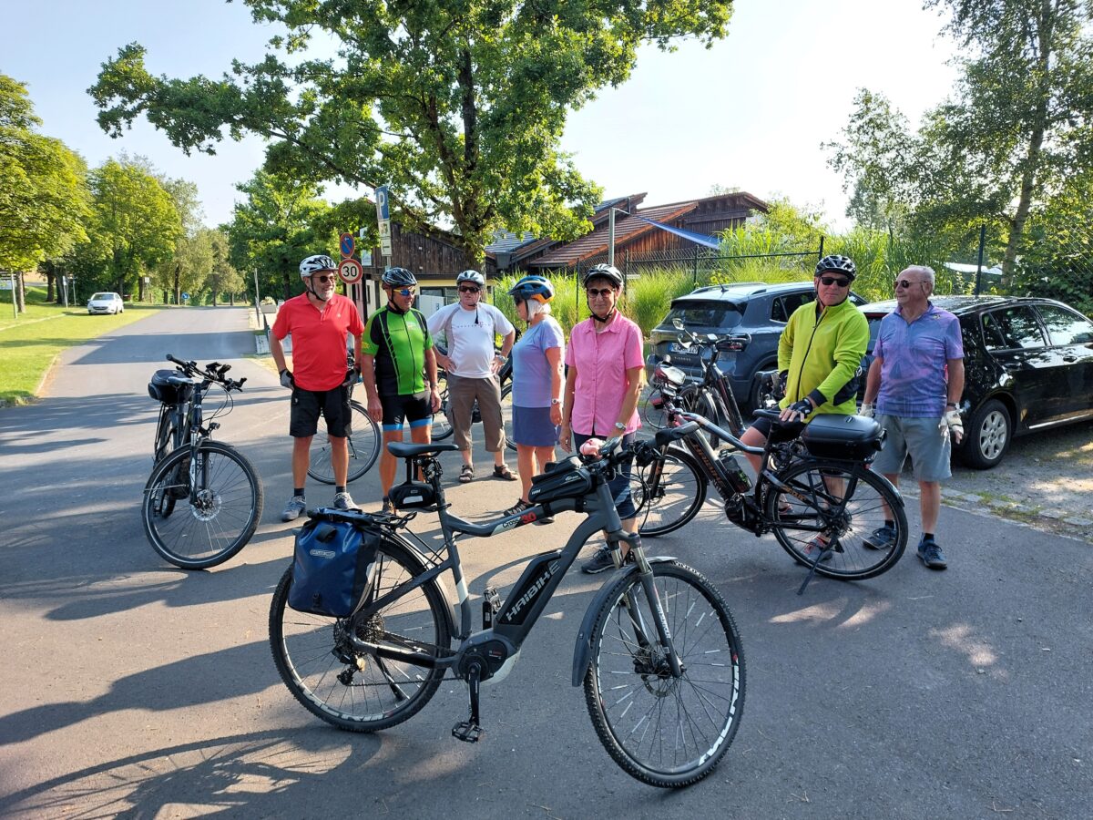 Ver.di Senioren erkunden per Rad Mitterteichs Braukunst