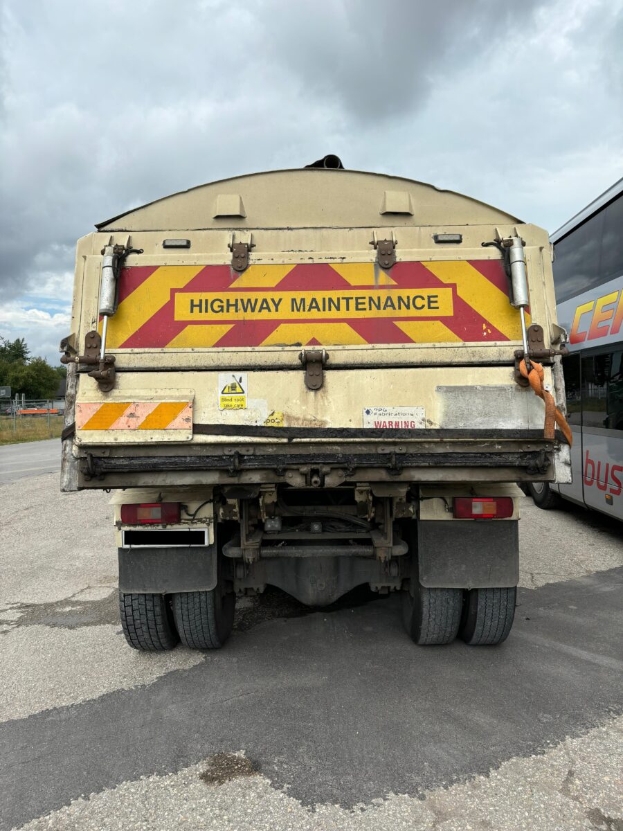 Polizei beendete Geschäft mit "günstigen Teerarbeiten"