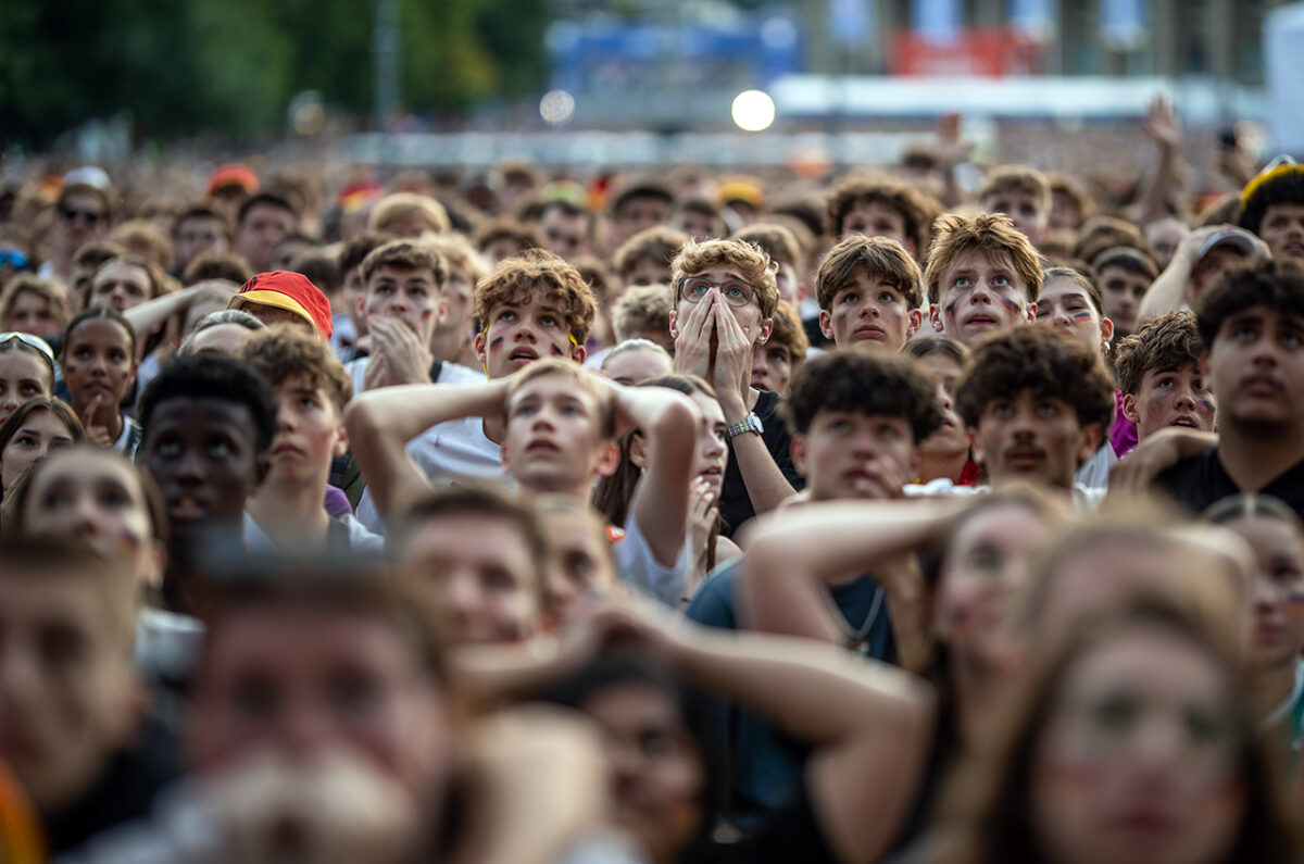 Adios, Deutschland: Spanien nudelt sich auch mit Hand ins EM-Halbfinale